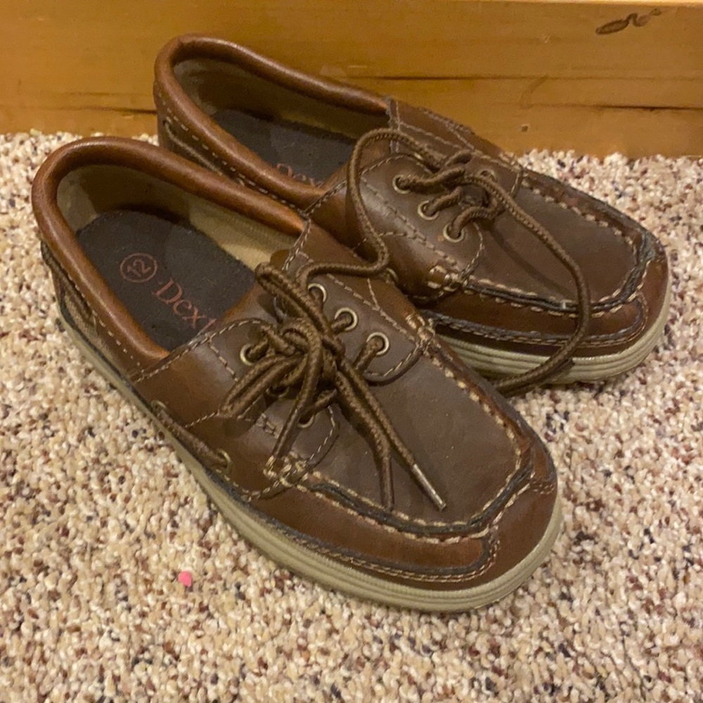 Dexter leather shoes